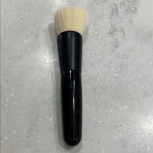 Westman Atelier Blender Brush